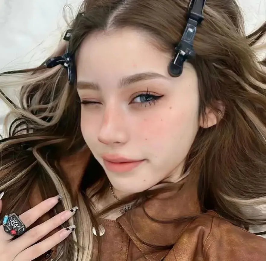 饥荒年我靠系统养崽